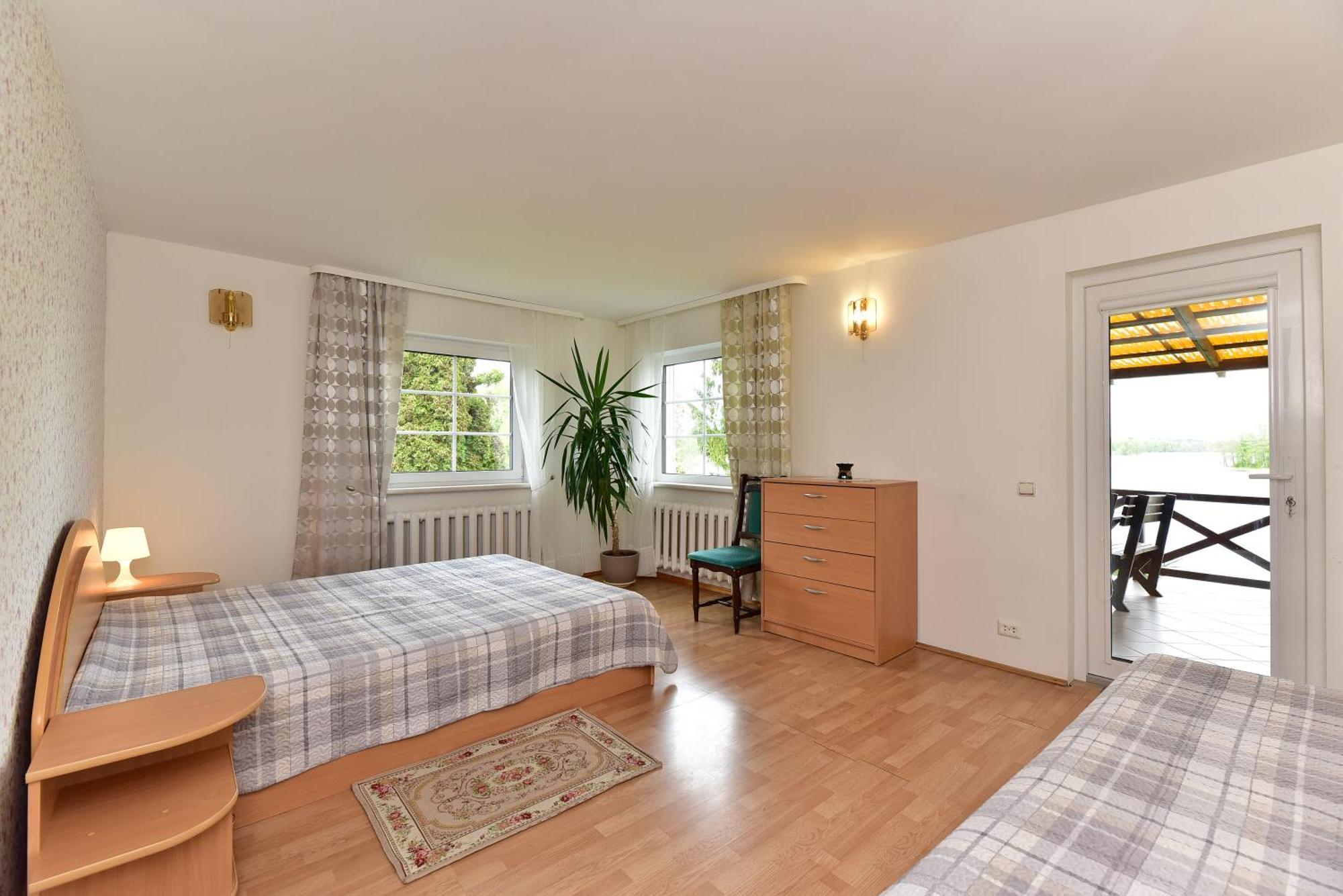 Augutes Zurlienes Apartamentai تراكي المظهر الخارجي الصورة